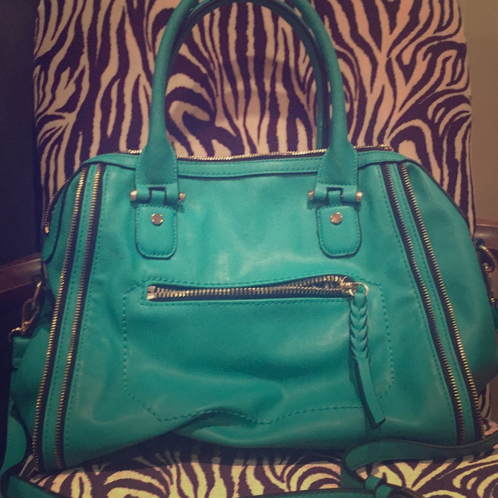 Large Zipper Trim Cross Body Bag
